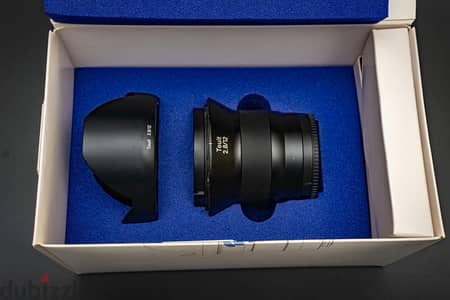 CARL ZEISS TOUIT 2.8/12mm SONY APSC LENS. OMR 250/-