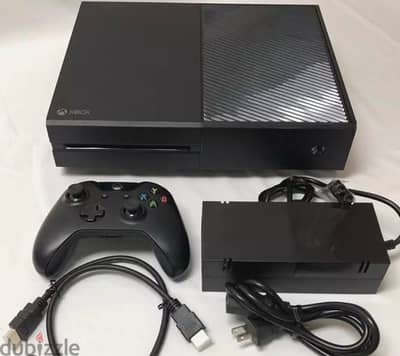 xbox one 500 + 2 controller + games + charger hub