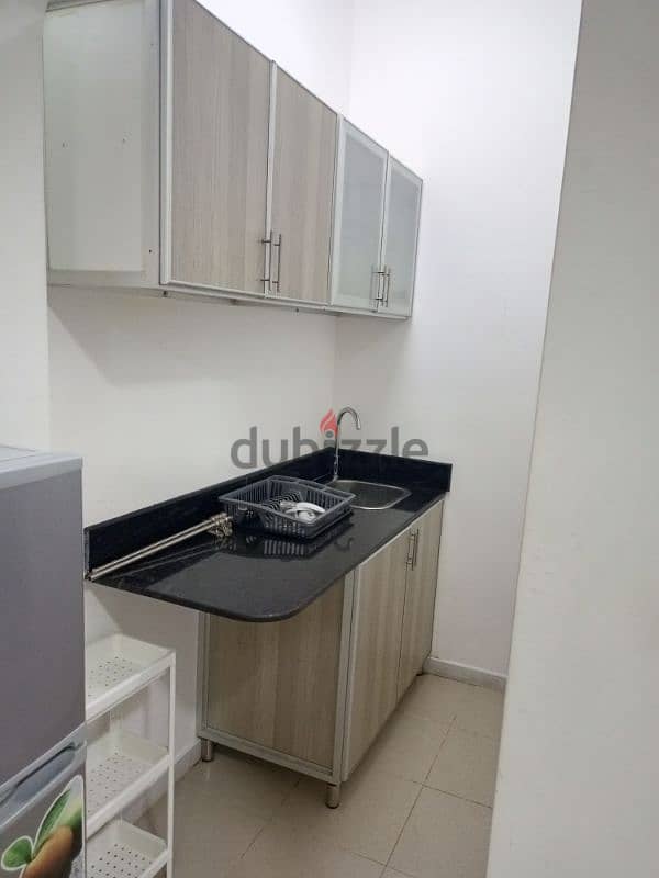 استوديو مفروش الإيجار furnished studio for rent 1