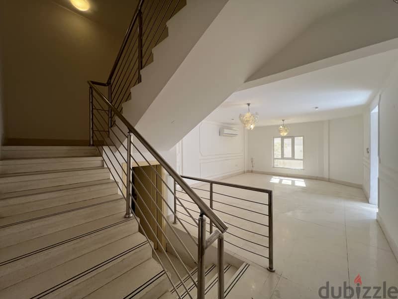 Cozy 3 Bedroom Villa for Rent in Qurum 10