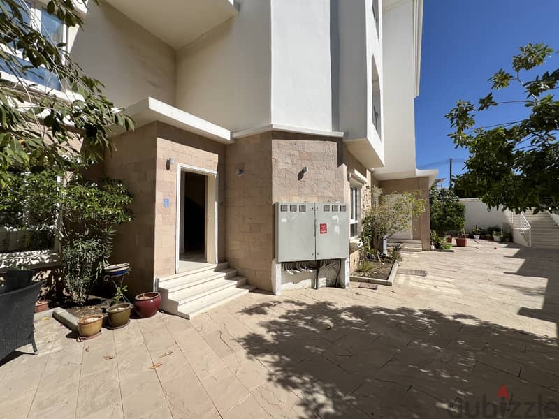 Cozy 3 Bedroom Villa for Rent in Qurum 13