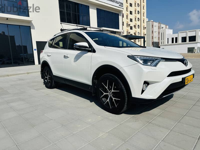 Toyota Rav 4 2018 Full Option Number 1 0