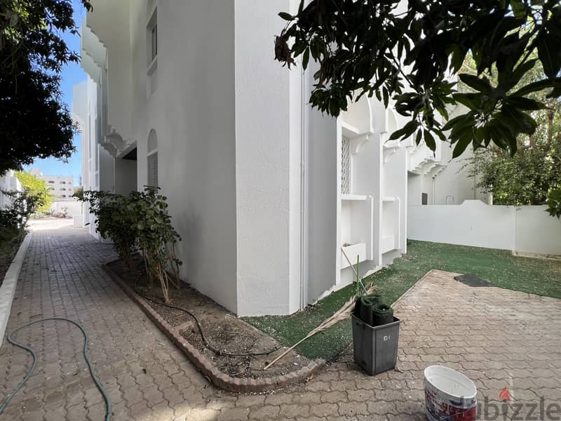 3 Bedroom Villa in Qurum for Rent 14