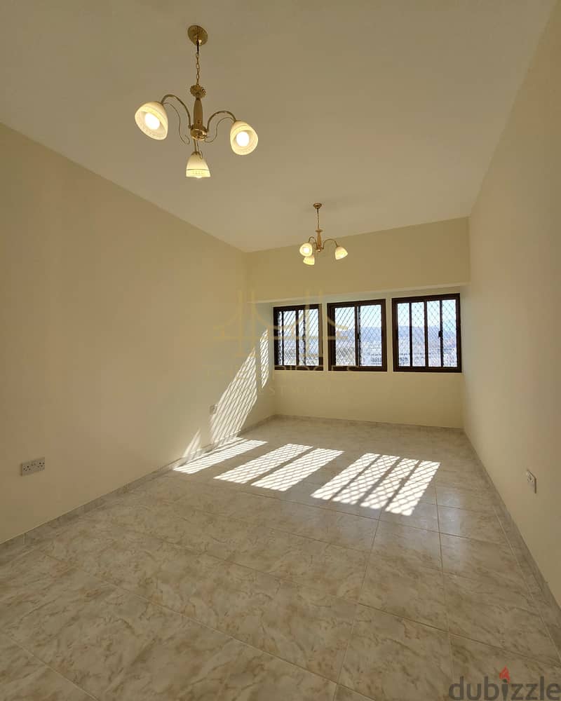 Excellent 3 BHK Apartment Available for rent in Ruwi 8