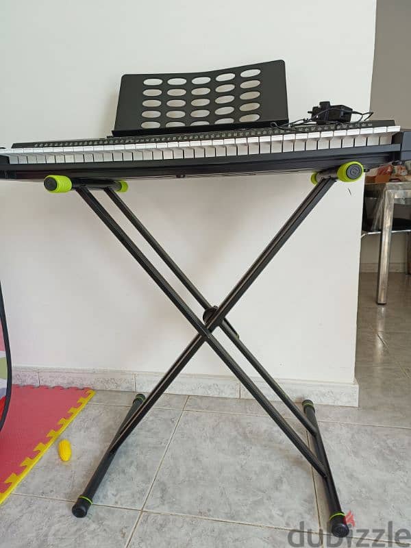 Piano Roland 61-Keys Arranger Keyboard E-X20 4