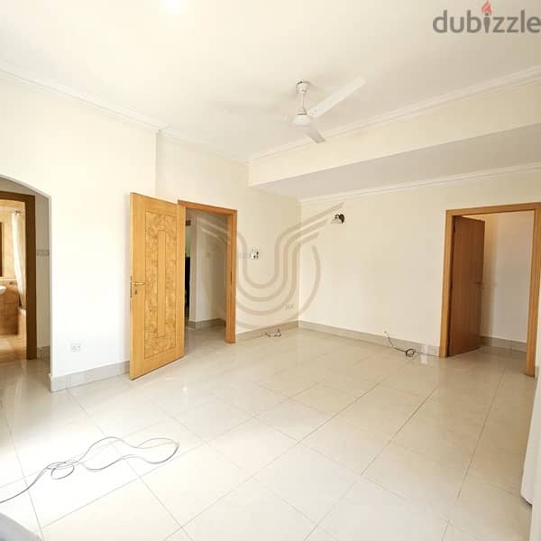 AL QURUM | EXCELLENT 3+1 BR VILLA FOR RENT 4