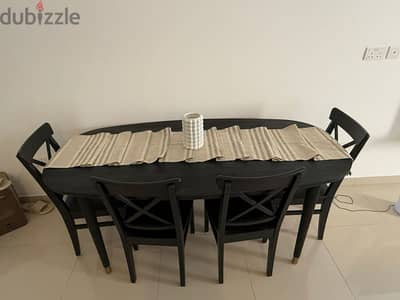 Used dining table same like new, for sale