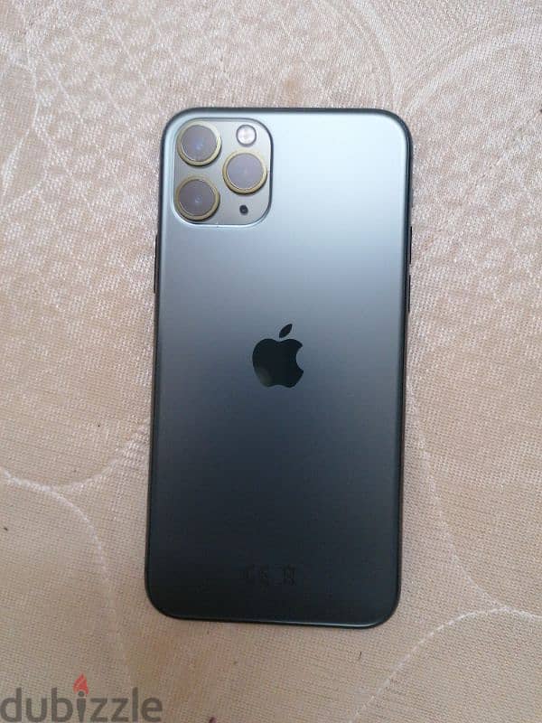 I phone 11 pro 256 gb 0