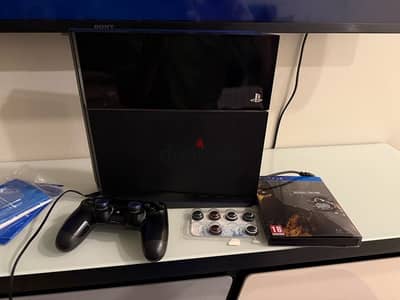 PS4 excellent condition with controller and bag