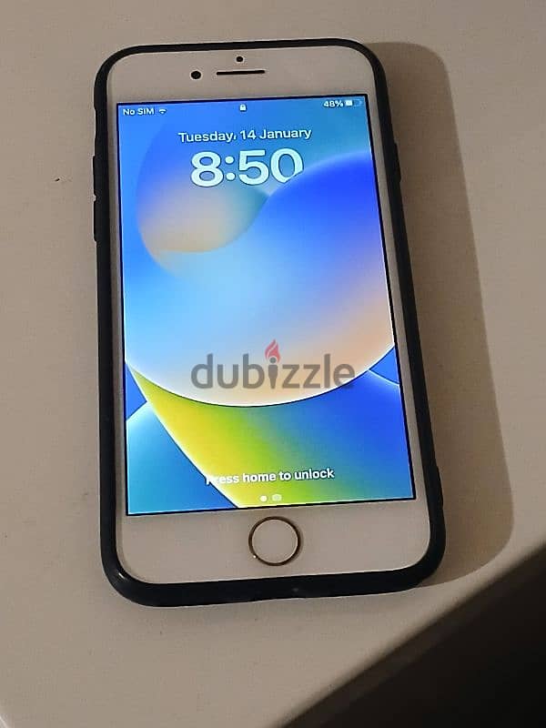 للبيع ايفون ٨ نظيف جدا / for sell iphone 8 Clean title 1