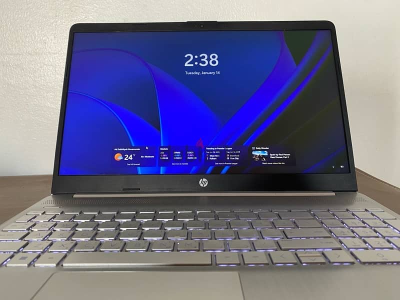 powerful HP laptop i7 11GEN with graphic card 3