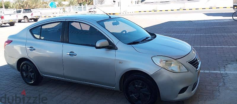 Nissan Sunny 2012 0