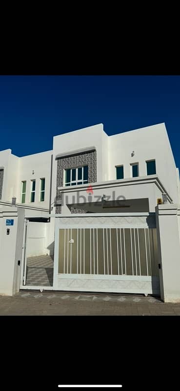 4 Bhk villa in azaiba