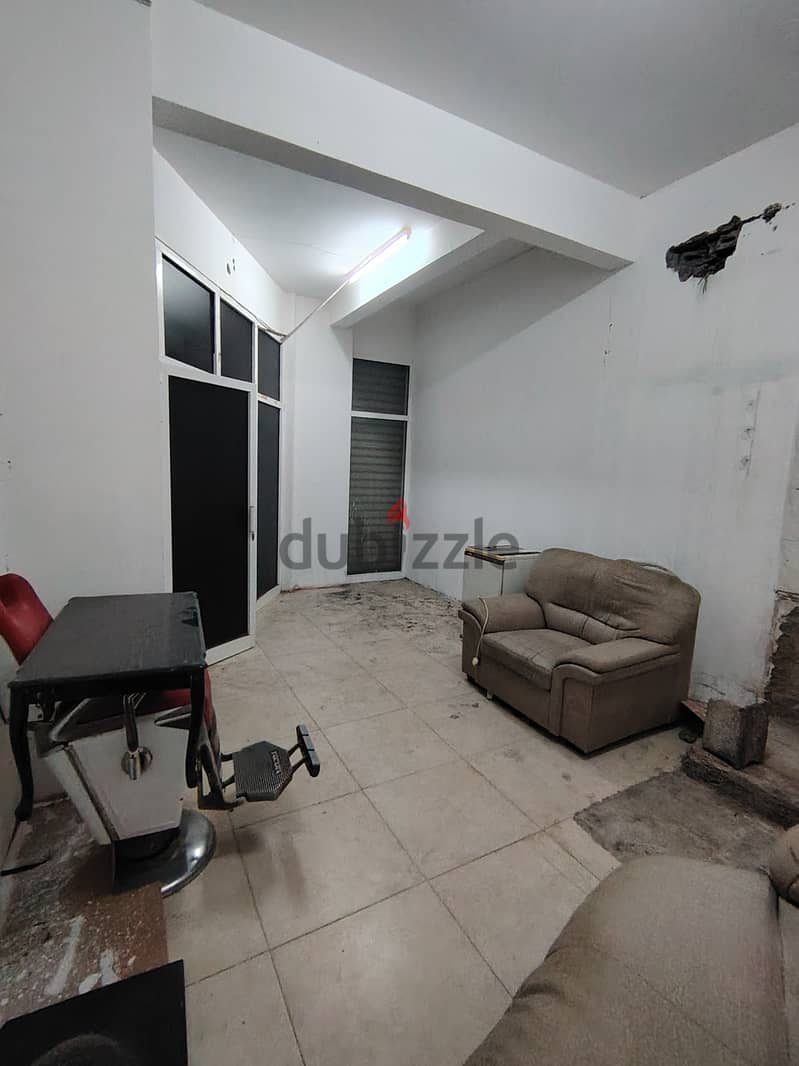 Shop for rent /محل للايجار 4