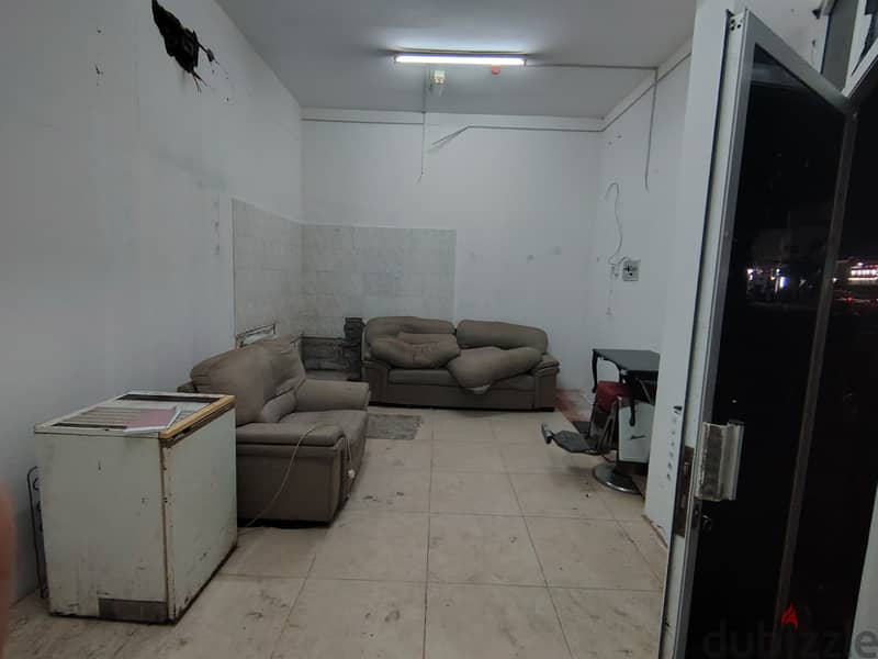 Shop for rent /محل للايجار 5