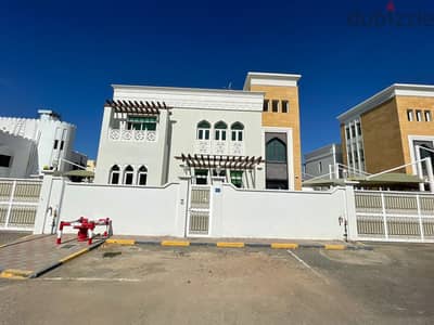 4 + 1 BR Standalone Villa with a Yard in Madinat Al Ilam