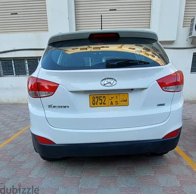 Hyundai Tucson 2015 , 2.4 Liter ,4WD