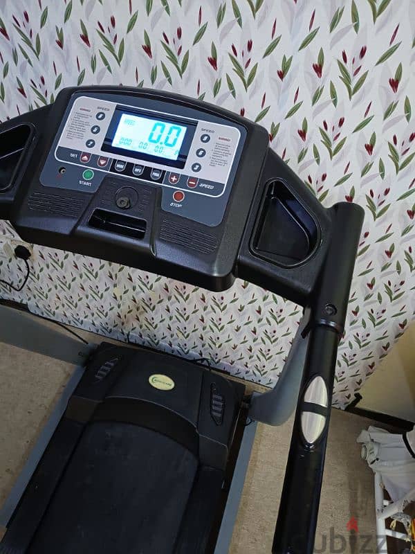 Treadmill delivery Free 3