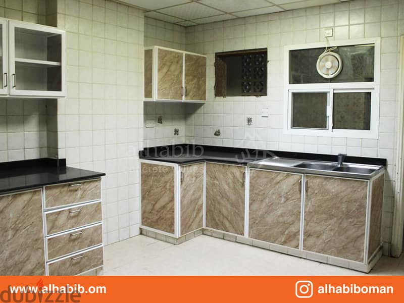 2BR and 3BR Apartment at Ruwi - Al Aufy 3