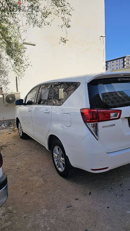 Toyota Innova 2017 0