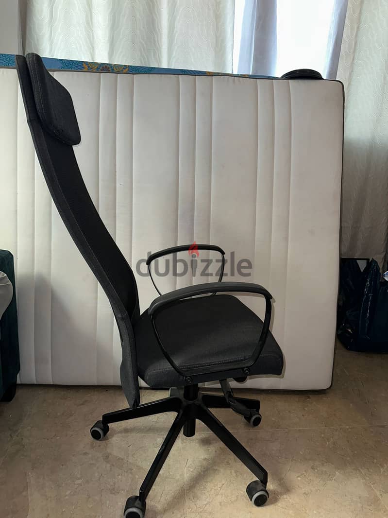 "Grey Office Chair - Perfect Condition! Only 15 OMR 1