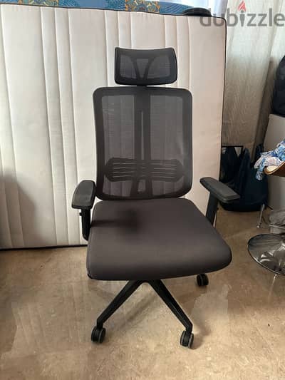 "Grey Office Chair - Perfect Condition! Only 18 OMR