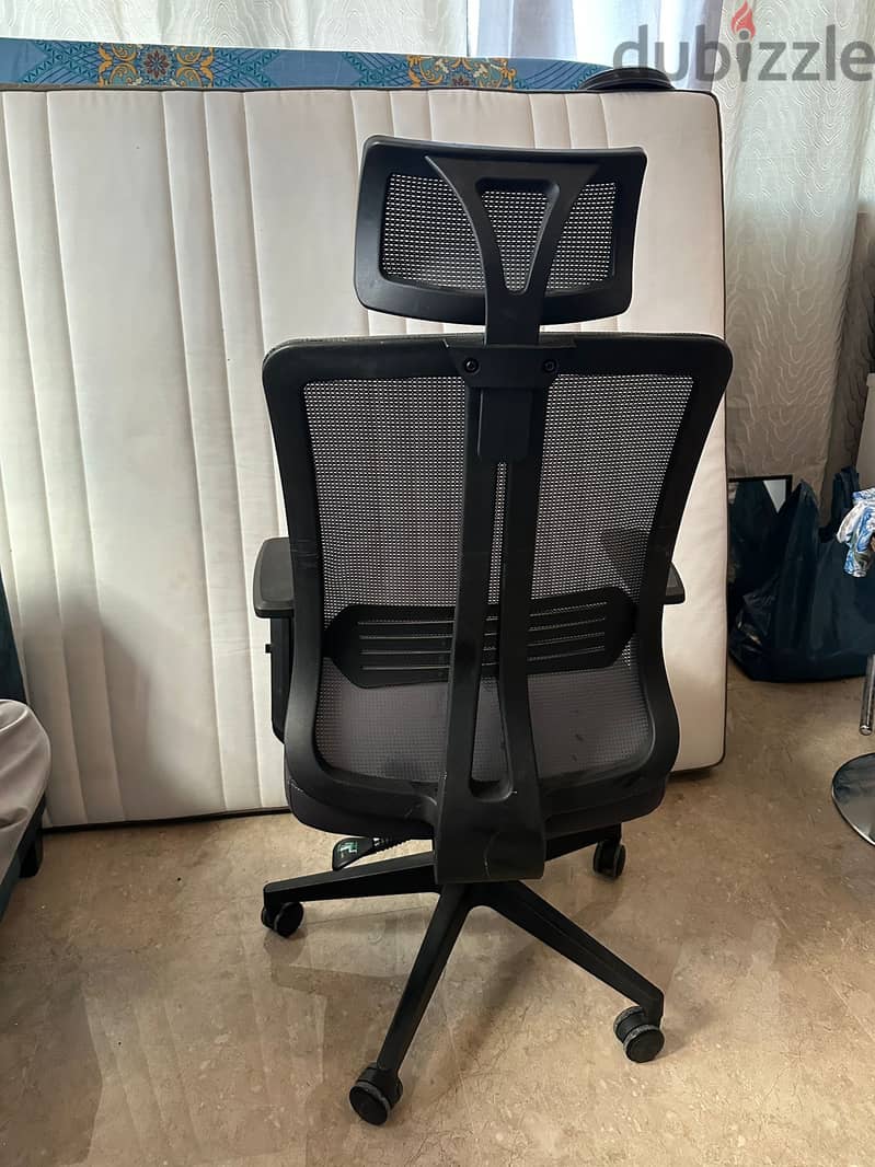 "Grey Office Chair - Perfect Condition! Only 18 OMR 2