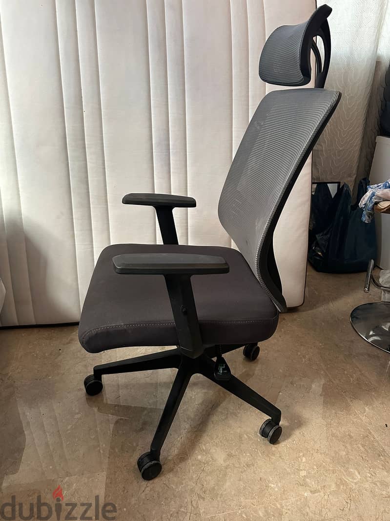 "Grey Office Chair - Perfect Condition! Only 18 OMR 3