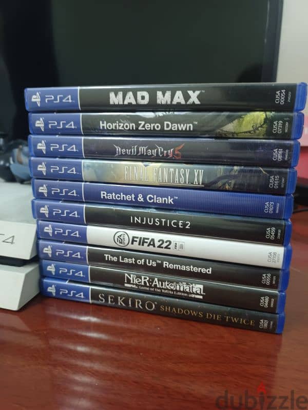 PS4 (PlayStation 4) + 11 Games 1