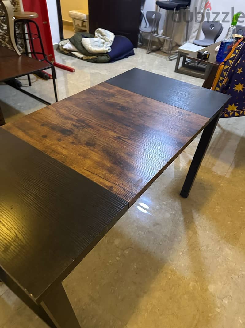 "Brown & Black Dining Table - Great Condition! Only OMR 15!" 0