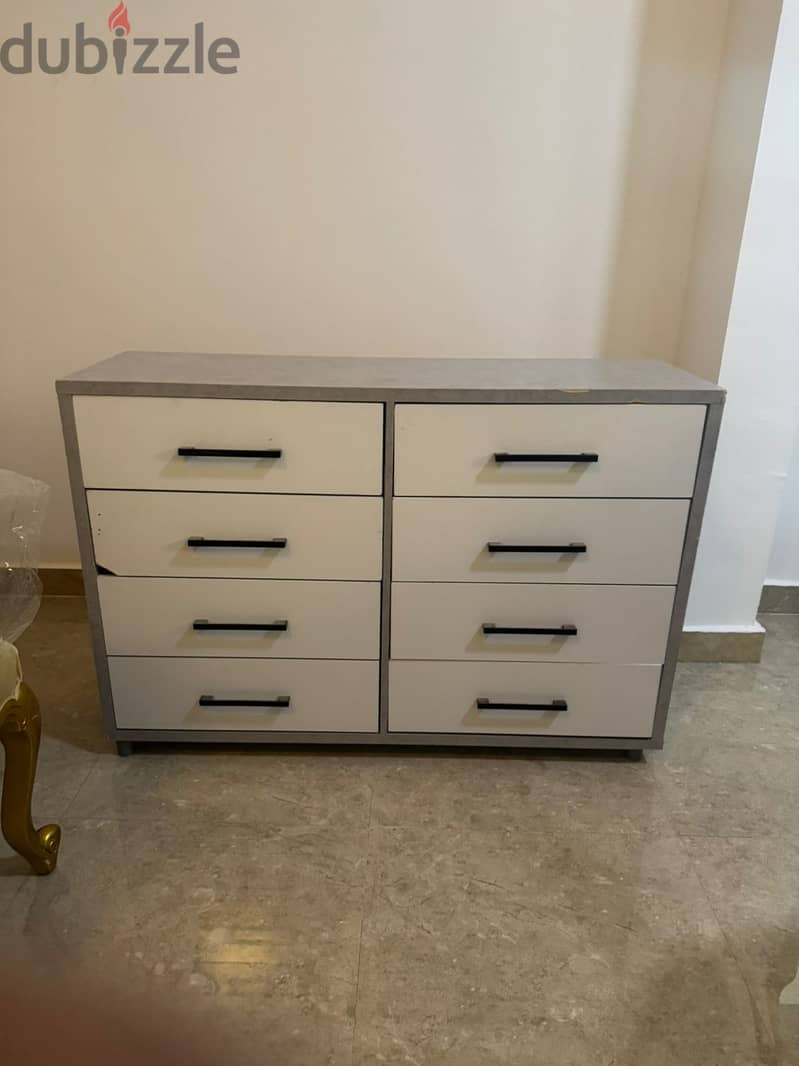 "White Chest of Drawers - 8 Drawers, Great Condition! Only OMR 30!" 1