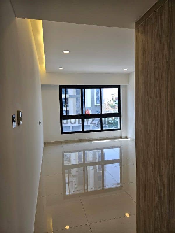 one bedroom apartment for rent in MSQ 9