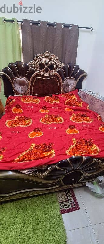 King Size bed in Cheaf Price