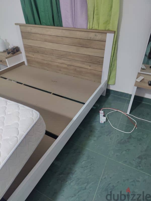 Bed with side table ,dressing table and mattress 1