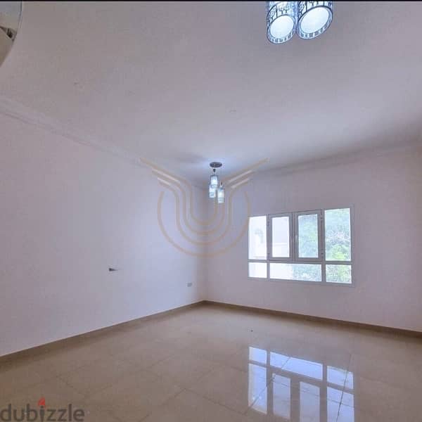 AL QURUM | ELEGANT 6 BR VILLA FOR RENT 2