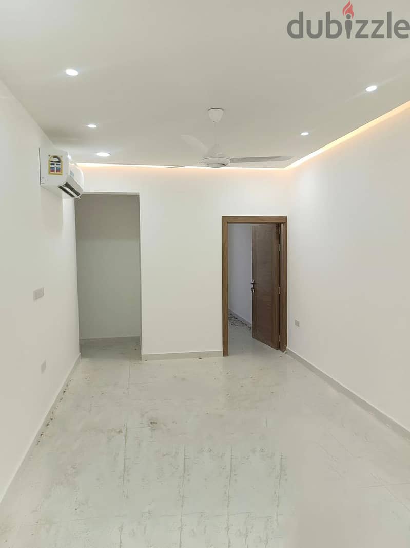 "SR- AS-718 Spacious Flat for Rent in Al Hail North 4