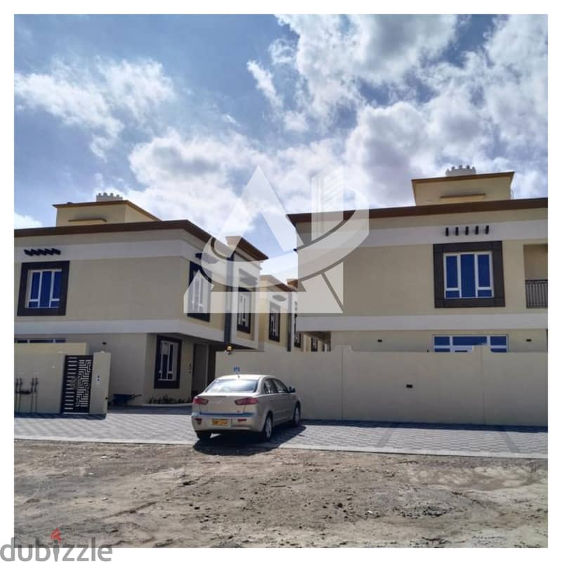 ADV141** AL SEEB Sour Al Hadeed 3BHK + MAID'S villa for rent 12