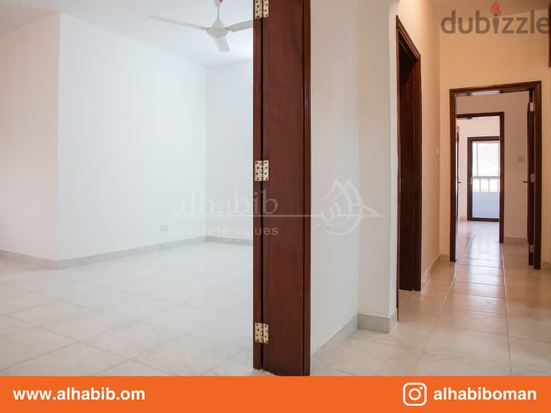 3BR Apartment at Ruwi MBD - Al Suleyf 2