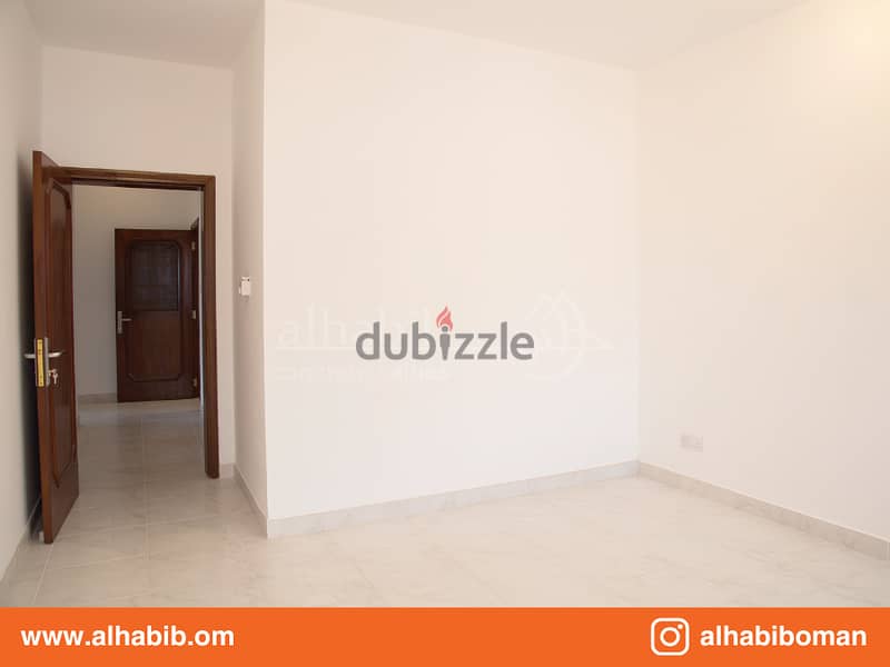 3BR Apartment at Ruwi MBD - Al Suleyf 7