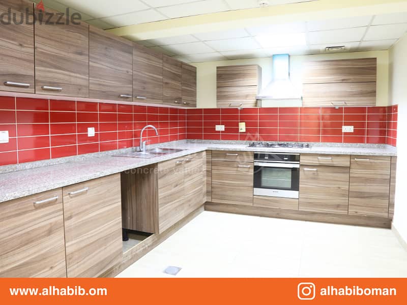 3BR Apartment at Al Ghubra North - Merbat 7