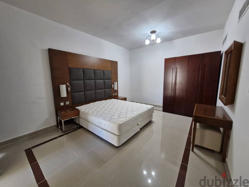 2 BR Furnished Apartment in Bausher – with Pool/Gym 4