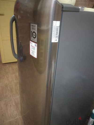 LG single door 190L