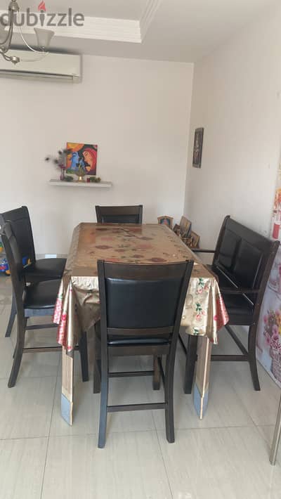 6 seater Dining table with chairs