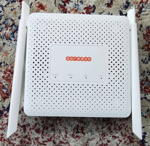 ooredoo router almost new 2