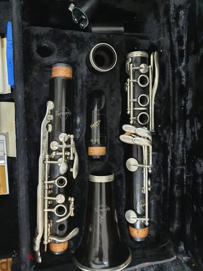 Near Vintage Normandy Bflat 1970's Clarinet Wooden Body