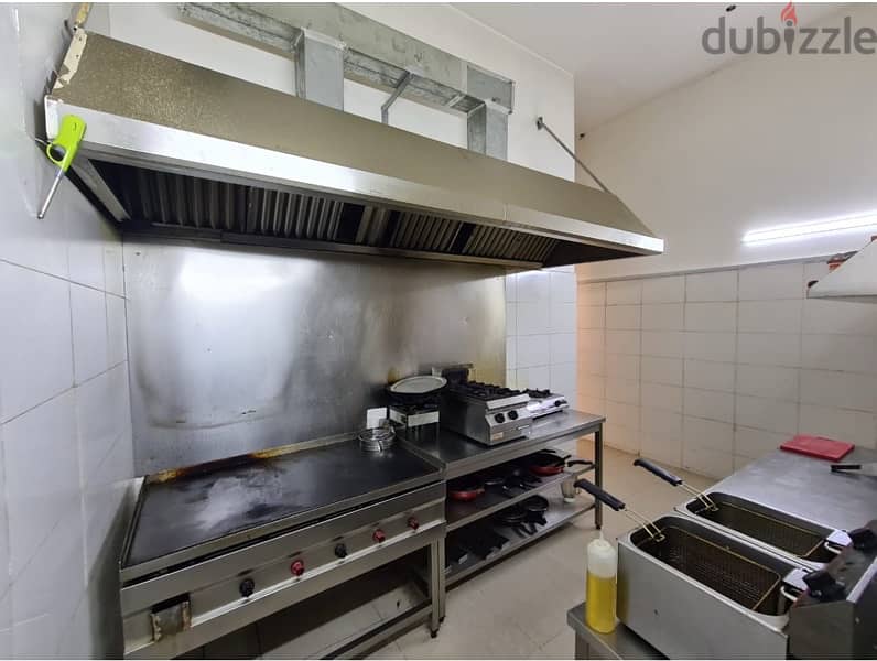 مطعم جاهز للبيع سوق العامرات Restaurants in Amrat for sale 1