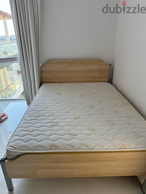 Queen Bed with mattress 1