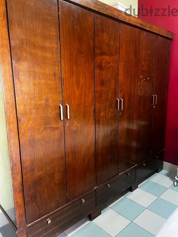 Original wood - Super king size bed and 6 Door cupboard 6