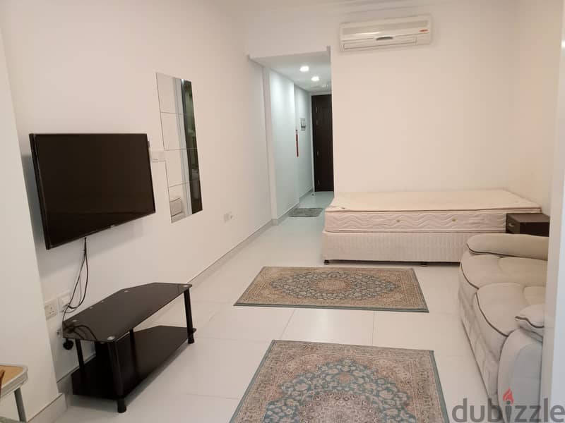 1 studio room for rent in Al Rimal Building, furnished 19