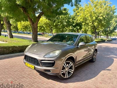 Porsche Cayenne 2011